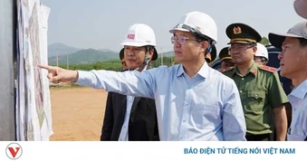 Huế đẩy nhanh tiến độ thi công trường liên cấp ở biên giới
