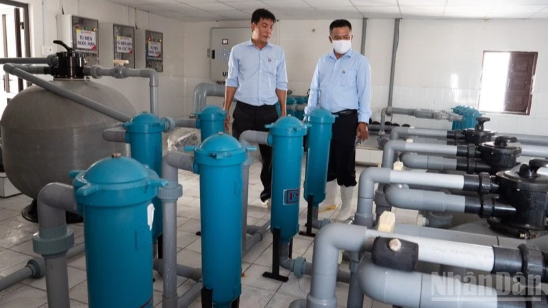 Hướng đi bền vững cho sản xuất tôm giống Khánh Hòa Hướng đi bền vững cho sản xuất tôm giống Khánh Hòa