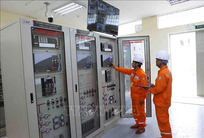 Huy động linh hoạt nguồn điện, đáp ứng phụ tải kỷ lục và tiết kiệm nước thủy điện