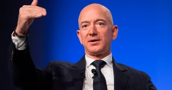 Jeff Bezos hào hứng trở lại ghế CEO, đặt cược lớn chưa từng có vào AI