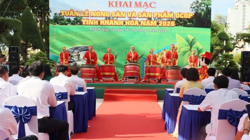 Khai mạc Tuần lễ nông sản và sản phẩm OCOP tỉnh Khánh Hòa năm 2026 Khai mạc Tuần lễ nông sản và sản phẩm OCOP tỉnh Khánh Hòa năm 2026