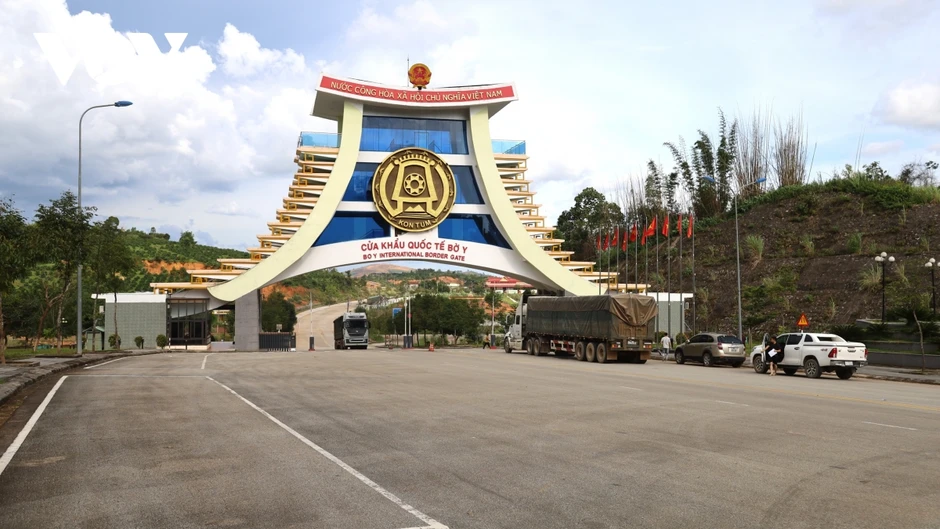 Khai thác hiệu quả lợi thế khu vực cửa khẩu quốc tế Bờ Y Khai thác hiệu quả lợi thế khu vực cửa khẩu quốc tế Bờ Y