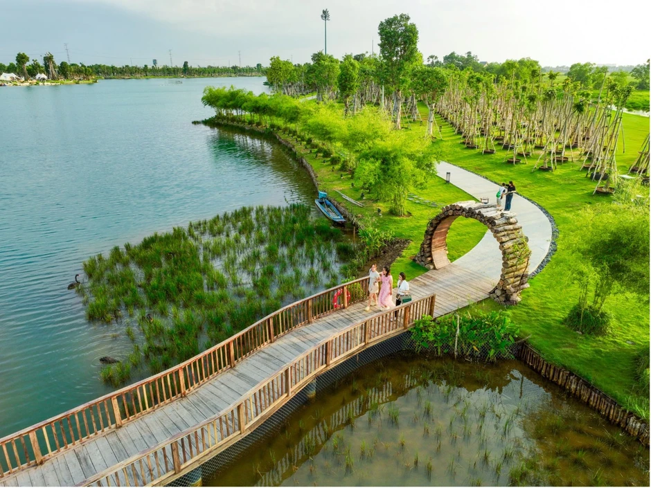 Khám phá Forest Onsen: Sản phẩm onsen trị liệu mỗi ngày từ nhà sáng lập Ecopark Khám phá Forest Onsen: Sản phẩm onsen trị liệu mỗi ngày từ nhà sáng lập Ecopark