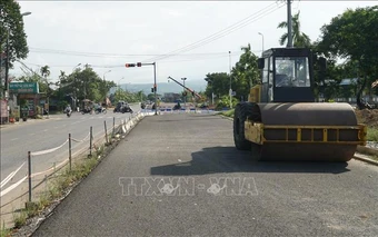 Khẩn trương gỡ vướng mắc để hoàn thành dự án cải tạo, nâng cấp Quốc lộ 14B