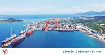Khánh Hòa gỡ điểm nghẽn tạo đà tăng trưởng 2 con số