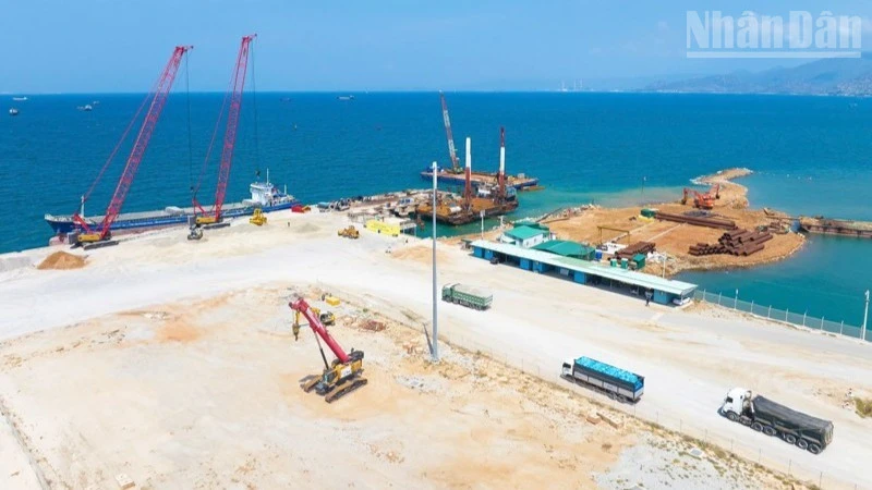 Khánh Hòa kiến tạo Trung tâm công nghiệp, dịch vụ năng lượng tái tạo