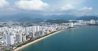 Khánh Hòa sẽ xử lý nghiêm hành vi sách nhiễu người dân, doanh nghiệp