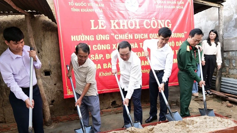 Khánh Hòa tạo đà bứt phá: Từ gian khó vươn mình mạnh mẽ Khánh Hòa tạo đà bứt phá: Từ gian khó vươn mình mạnh mẽ