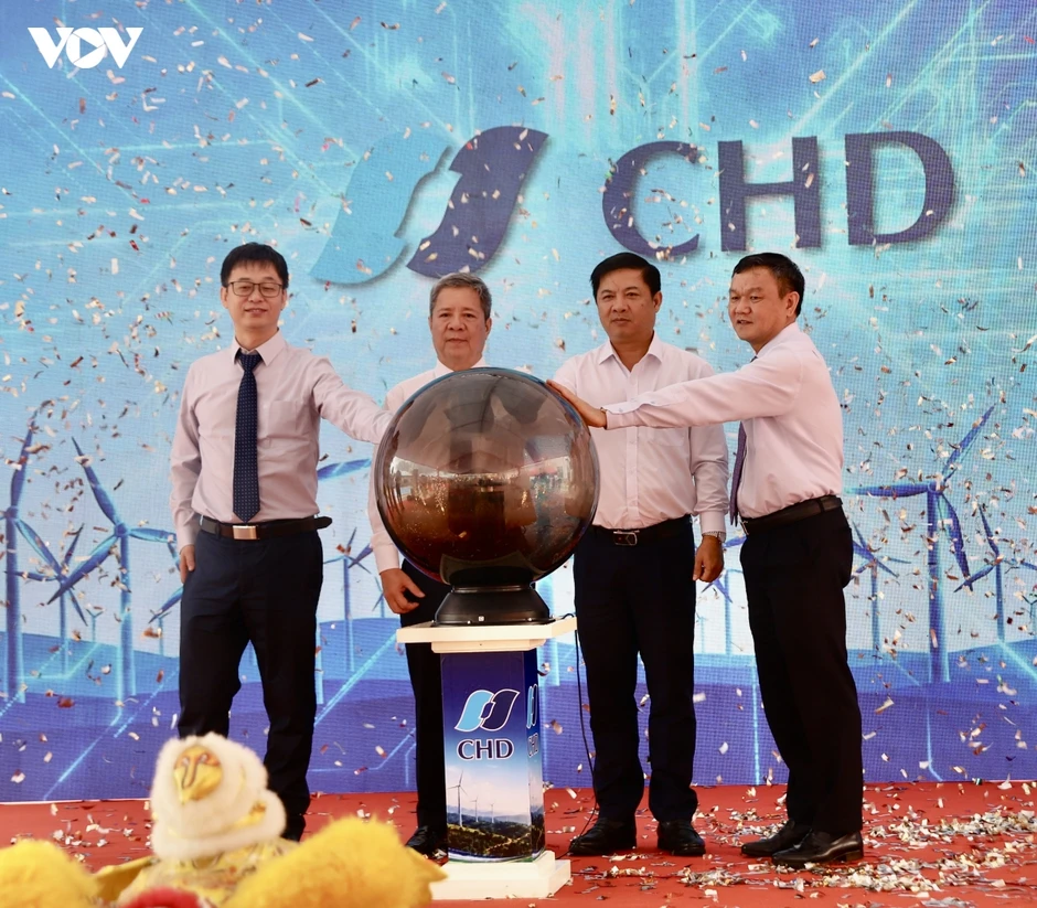 Khánh thành nhà máy điện gió vốn FDI lớn nhất tỉnh Đắk Lắk Khánh thành nhà máy điện gió vốn FDI lớn nhất tỉnh Đắk Lắk