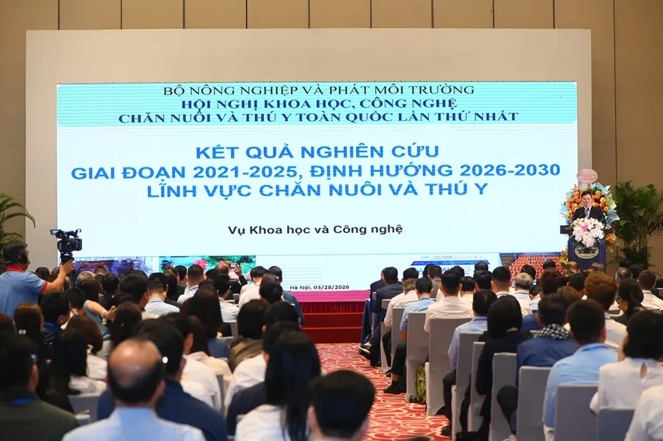 Khoa học và công nghệ là động lực cốt lõi mang tính đột phá của ngành chăn nuôi Khoa học và công nghệ là động lực cốt lõi mang tính đột phá của ngành chăn nuôi