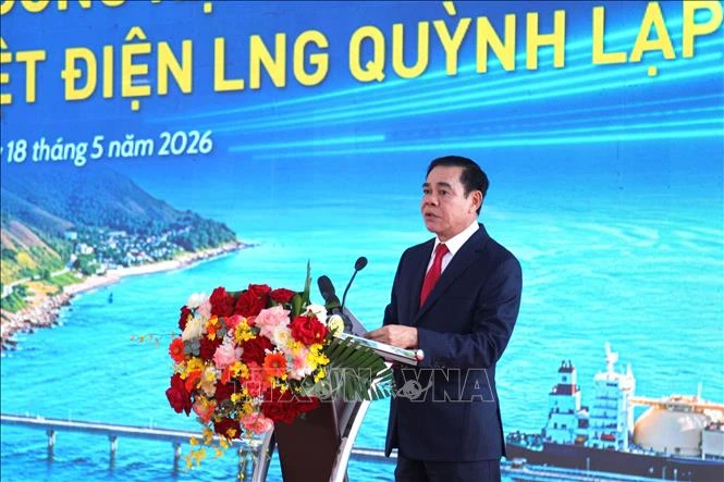 Khởi công hạ tầng kỹ thuật Dự án Nhà máy Nhiệt điện LNG Quỳnh Lập Khởi công hạ tầng kỹ thuật Dự án Nhà máy Nhiệt điện LNG Quỳnh Lập