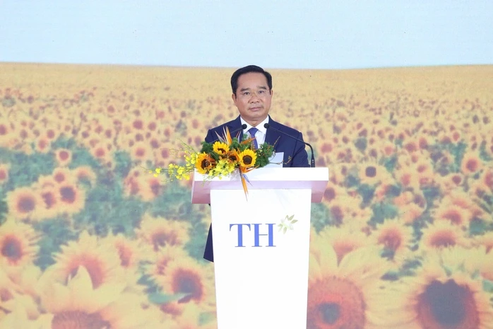Khởi công nhà máy chế biến thực phẩm sạch TH Bình Dương Khởi công nhà máy chế biến thực phẩm sạch TH Bình Dương