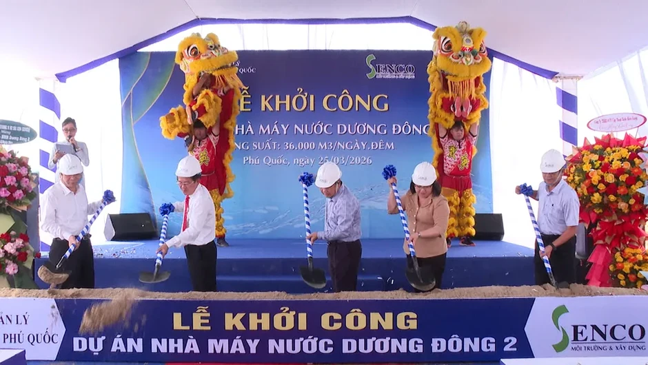 Khởi công nhà máy nước có vốn đầu tư 450 tỷ đồng ở Phú Quốc Khởi công nhà máy nước có vốn đầu tư 450 tỷ đồng ở Phú Quốc