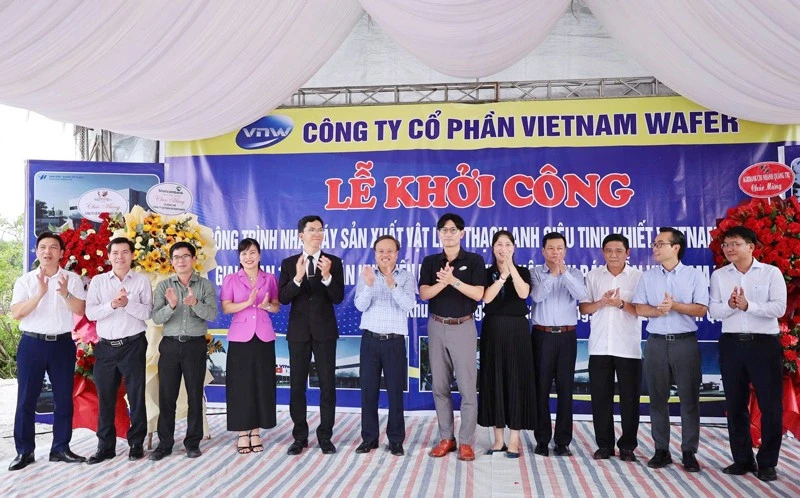Khởi công Nhà máy sản xuất vật liệu thạch anh siêu tinh khiết Vietnam Wafer tại Quảng Trị