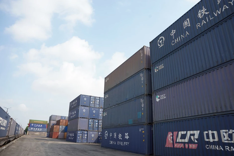 Khởi hành chuyến tàu liên vận quốc tế đầu tiên từ Thanh Hải - Đồng Nai Khởi hành chuyến tàu liên vận quốc tế đầu tiên từ Thanh Hải - Đồng Nai