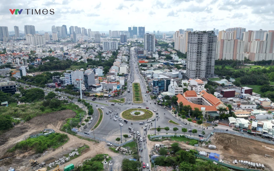 Khơi thông các đầu kéo tăng trưởng Khơi thông các đầu kéo tăng trưởng