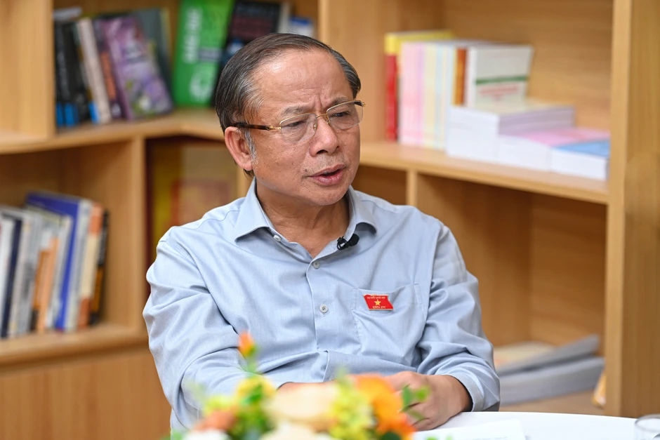 Khơi thông nguồn lực cho DNNVV: Cần cú hích từ chính sách đến thực thi Khơi thông nguồn lực cho DNNVV: Cần cú hích từ chính sách đến thực thi