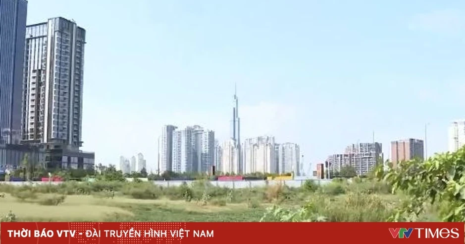 Khơi thông nguồn lực từ đấu giá “đất vàng” Khơi thông nguồn lực từ đấu giá “đất vàng”