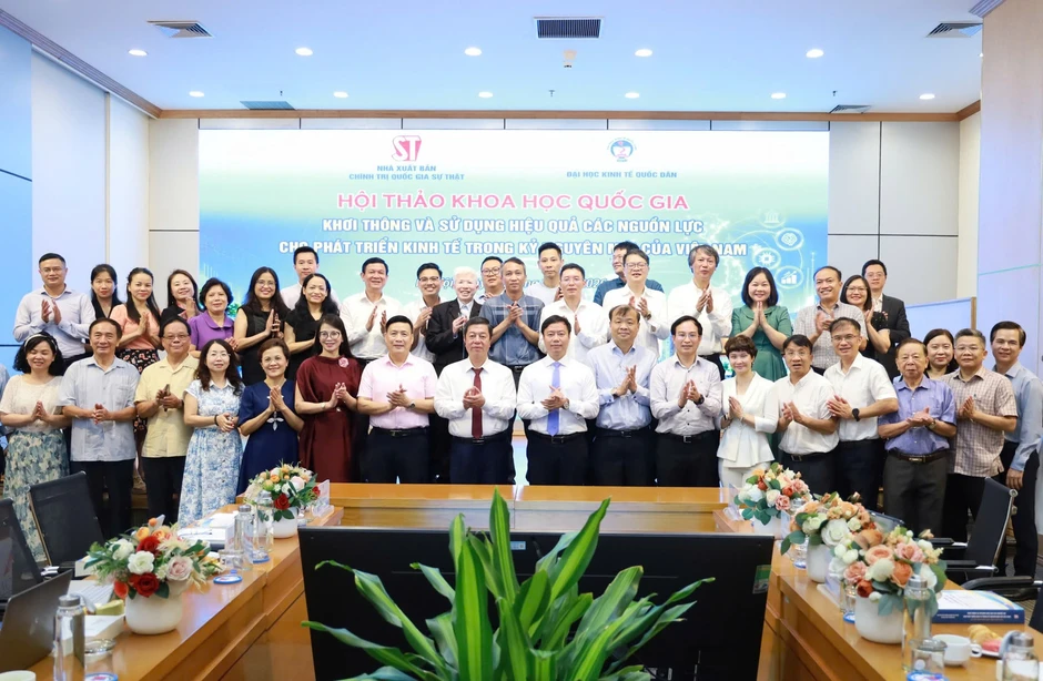 Khơi thông và sử dụng hiệu quả các nguồn lực cho phát triển kinh tế trong kỷ nguyên mới Khơi thông và sử dụng hiệu quả các nguồn lực cho phát triển kinh tế trong kỷ nguyên mới