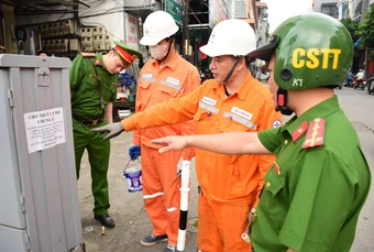 Không chỉ bóc xóa, cần bắt đầu từ ý thức người dân