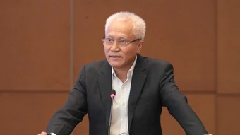 'Không để thị trường thiết bị đường sắt rơi vào tay nhà thầu nước ngoài'