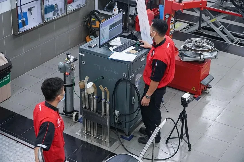 Kiểm định khí thải xe máy từ 2027: Bài toán chi phí, áp lực hạ tầng và chính sách 'thu cũ đổi mới' Kiểm định khí thải xe máy từ 2027: Bài toán chi phí, áp lực hạ tầng và chính sách 'thu cũ đổi mới'