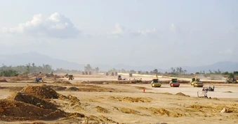 Kiểm soát chặt việc bù giá nhiên liệu tại dự án sân bay Phù Cát