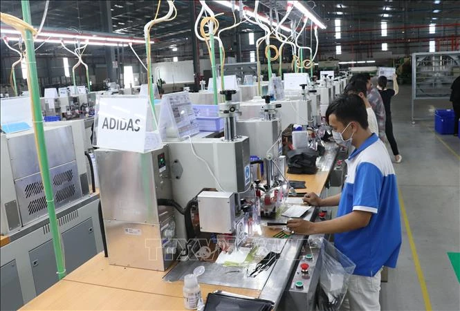 Kiến tạo động lực tăng trưởng từ nền tảng kinh tế công nghệ cao Kiến tạo động lực tăng trưởng từ nền tảng kinh tế công nghệ cao