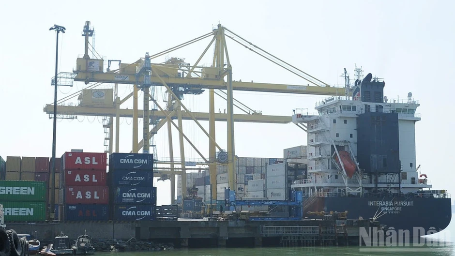 Kiến tạo vị thế logistics Đà Nẵng trên bản đồ vận tải xuyên biên giới Kiến tạo vị thế logistics Đà Nẵng trên bản đồ vận tải xuyên biên giới