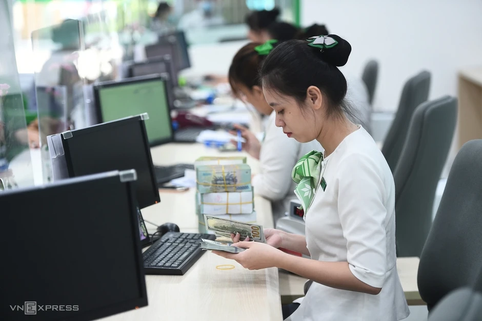 Kiều hối về TP HCM giảm xuống 4 tỷ USD Kiều hối về TP HCM giảm xuống 4 tỷ USD