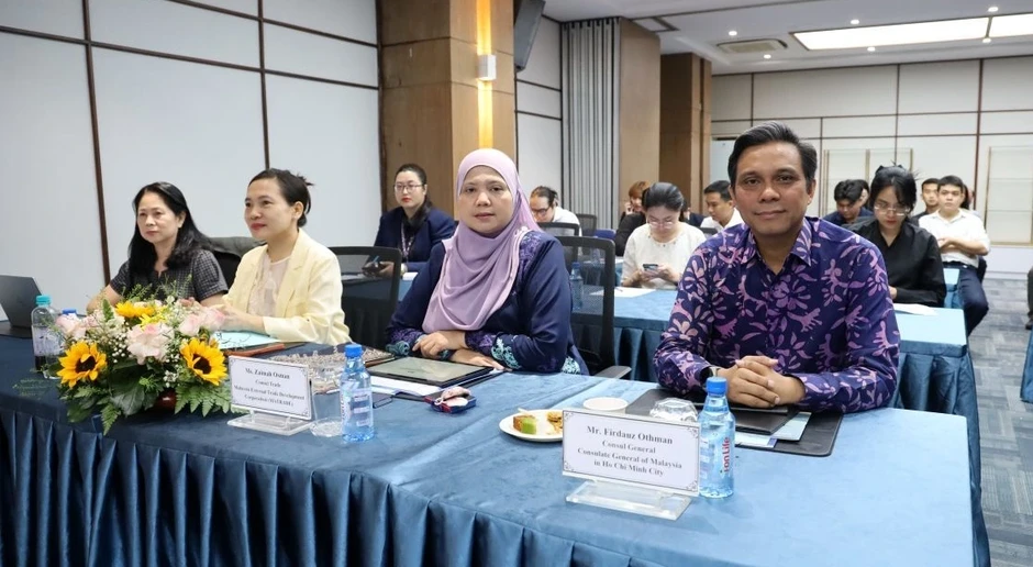 Kim ngạch thương mại Việt Nam và Malaysia phấn đấu đạt 25 tỷ USD năm 2030 Kim ngạch thương mại Việt Nam và Malaysia phấn đấu đạt 25 tỷ USD năm 2030
