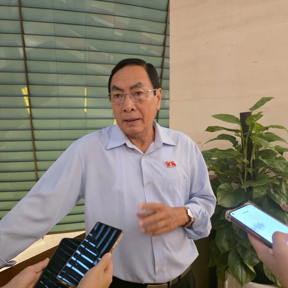 Kinh doanh kim cương cần được bổ sung vào ngành nghề kinh doanh có điều kiện