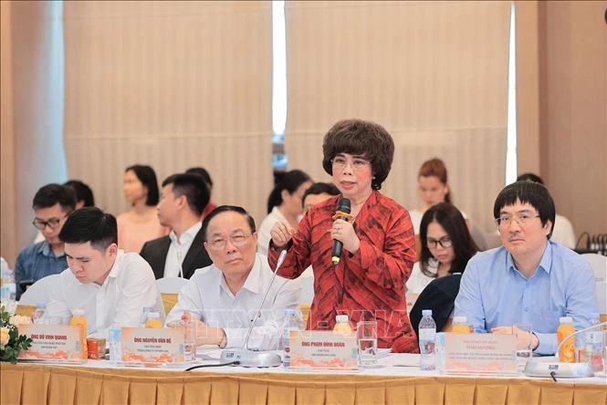 Kinh tế tư nhân: 'Động lực quan trọng nhất' kiến tạo mô hình phát triển Kinh tế tư nhân: 'Động lực quan trọng nhất' kiến tạo mô hình phát triển
