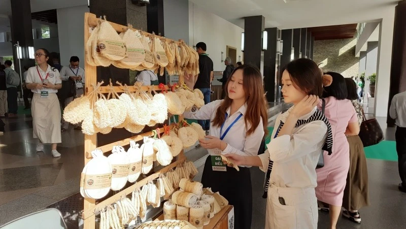 Kinh tế tuần hoàn, động lực chuyển đổi xanh Kinh tế tuần hoàn, động lực chuyển đổi xanh