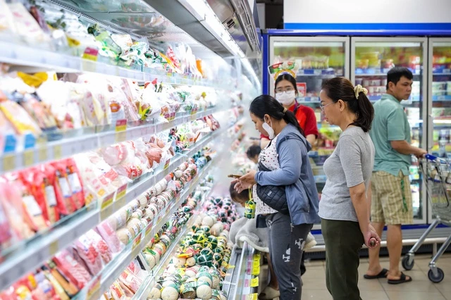 Kinh tế Việt Nam kiên cường vượt bão tố Kinh tế Việt Nam kiên cường vượt bão tố