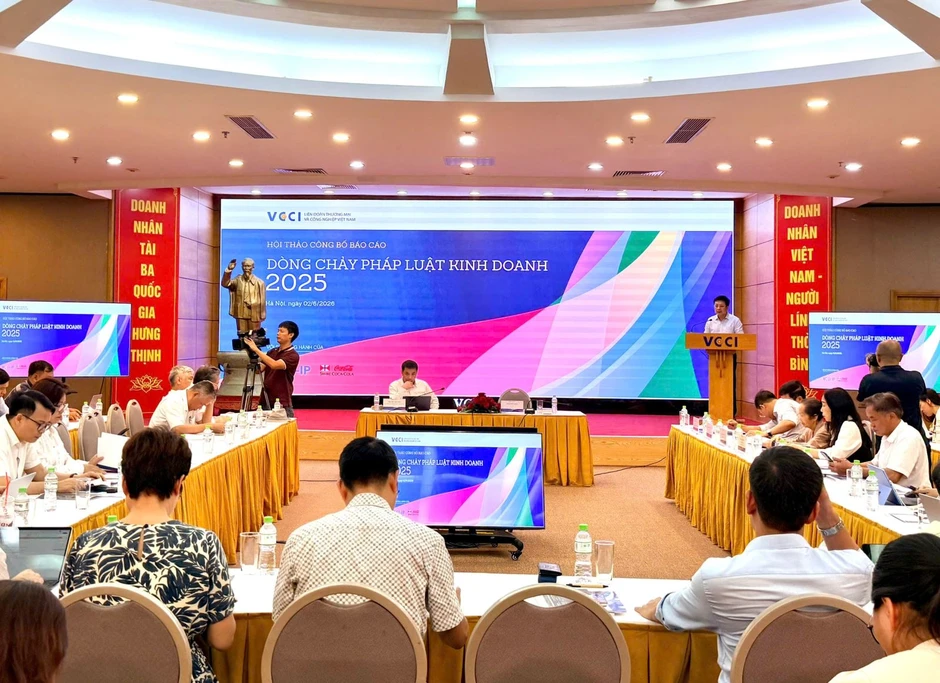 Kỷ lục lập pháp và cải cách hành chính tạo lực đẩy cho môi trường kinh doanh Kỷ lục lập pháp và cải cách hành chính tạo lực đẩy cho môi trường kinh doanh