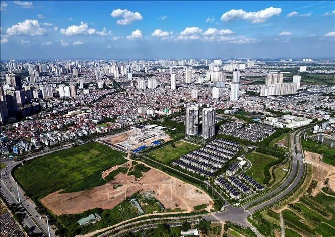Lãi suất cao, 'nắn' dòng tiền chảy vào bất động sản đúng hướng