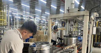 Lãi suất cho vay một số lĩnh vực lên đến 15%, đề xuất giảm