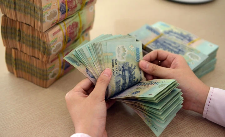Lãi suất tiền gửi thực tế cao hơn lãi suất niêm yết tại nhiều ngân hàng Lãi suất tiền gửi thực tế cao hơn lãi suất niêm yết tại nhiều ngân hàng