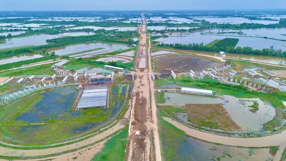 Làm cao tốc vùng ĐBSCL, xây sao cho bền? Làm cao tốc vùng ĐBSCL, xây sao cho bền?