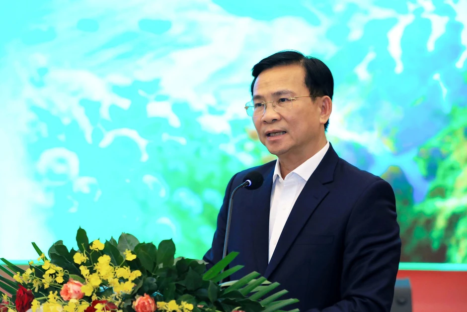 Lâm Đồng - Từ tầm nhìn chiến lược đến hành động phát triển Lâm Đồng - Từ tầm nhìn chiến lược đến hành động phát triển
