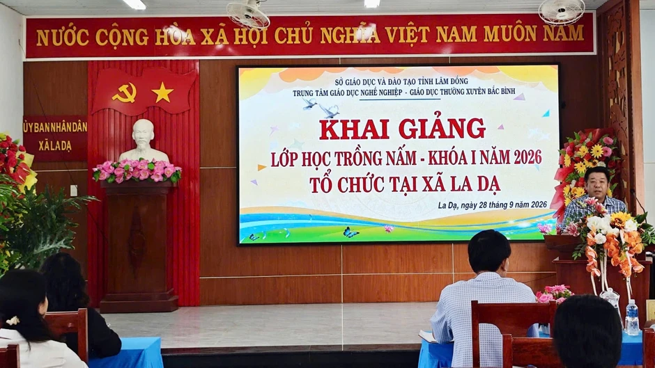 Lâm Đồng: Xã La Dạ mở lớp trồng nấm cho nông dân Lâm Đồng: Xã La Dạ mở lớp trồng nấm cho nông dân