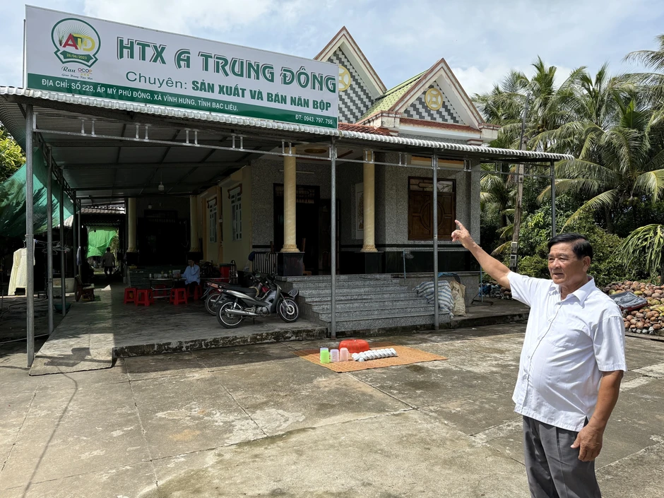 Làm giàu từ 'cỏ dại' ở vùng đất phèn mặn Làm giàu từ 'cỏ dại' ở vùng đất phèn mặn