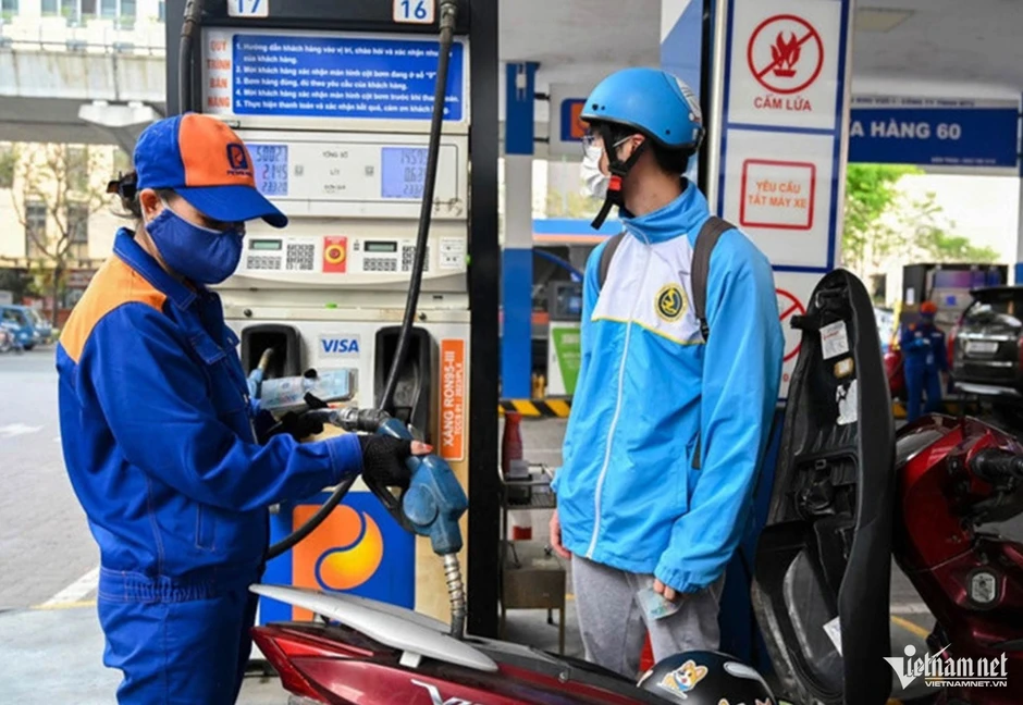 Lạm phát 5 tháng tăng 4,31%, áp sát trần mục tiêu