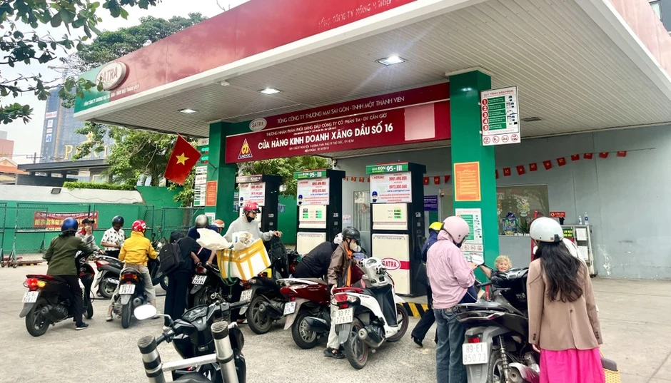 Lắng nghe, tháo gỡ khó khăn cho doanh nghiệp bị ảnh hưởng xung đột Trung Đông Lắng nghe, tháo gỡ khó khăn cho doanh nghiệp bị ảnh hưởng xung đột Trung Đông