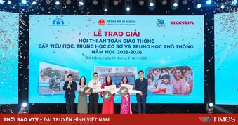 Lễ trao giải Hội thi An toàn giao thông trong các cơ sở giáo dục phổ thông trên toàn quốc năm học 2025 – 2026