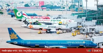 Lên phương án điều chỉnh giá dịch vụ hàng không khi giá nhiên liệu bay tăng