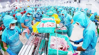 Linh hoạt ứng biến để giữ nhịp tăng trưởng xuất khẩu