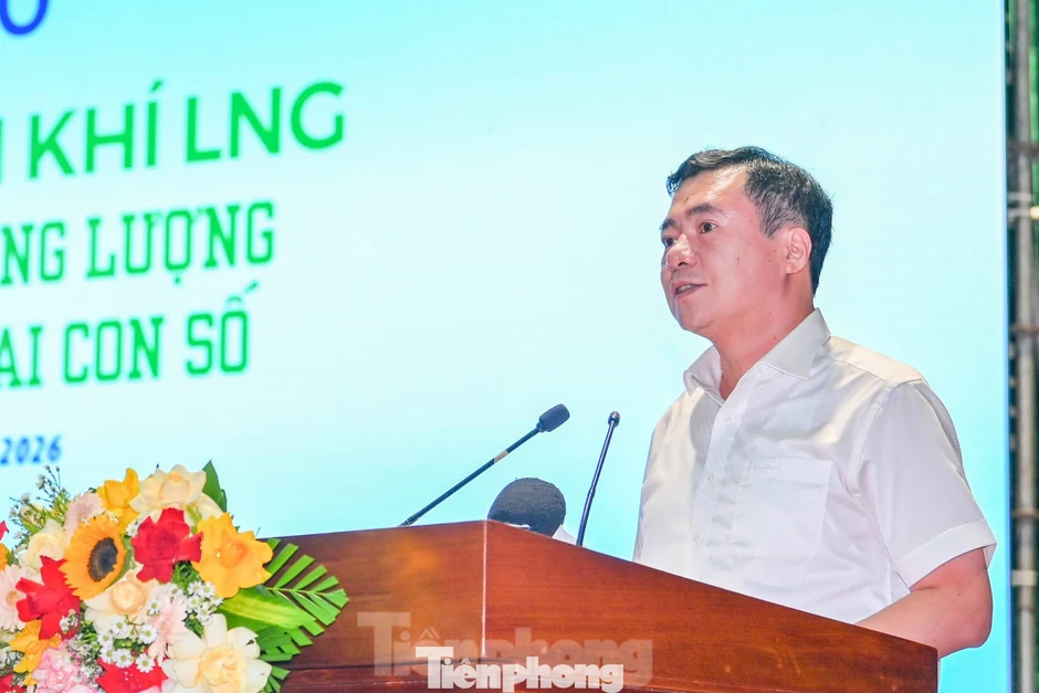 LNG không chỉ là câu chuyện của một nhà máy điện LNG không chỉ là câu chuyện của một nhà máy điện