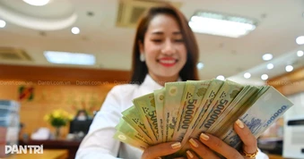 Loạt doanh nghiệp trên sàn chốt “chia tiền” hơn 6.000 tỷ đồng